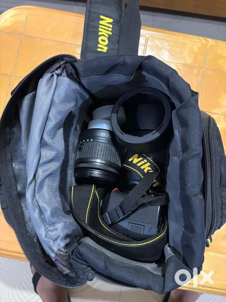 Nikon D3500 (Price negotiable)