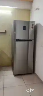 Samsung Fridge for sell -7 yrs old