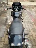 Bajaj pulser 220 black colour