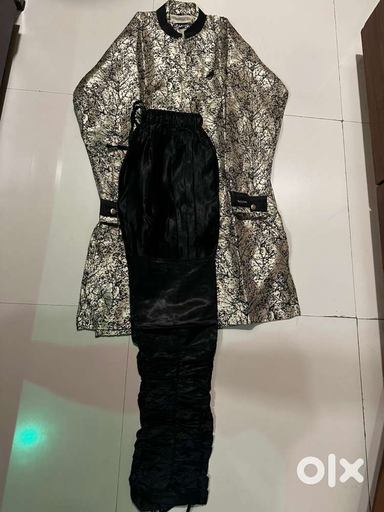 Kurta mens pura pair he heavy he badiya