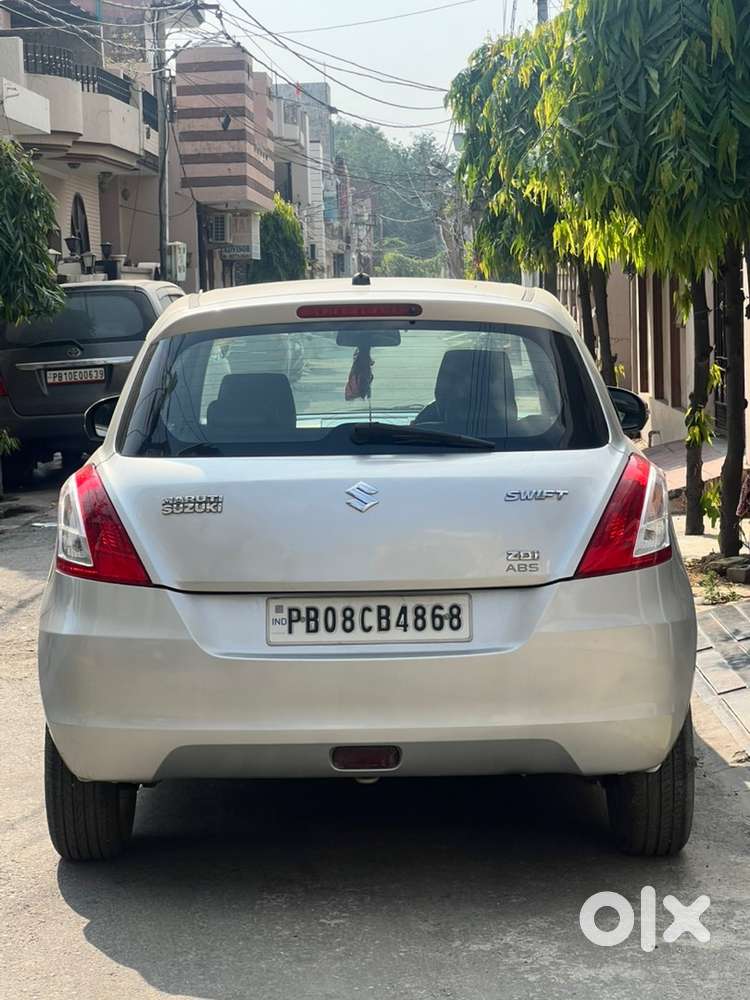 Maruti Suzuki Swift 2012 Zdi Diesel 74500 Km Driven