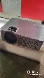E gate projector, new condition, sell