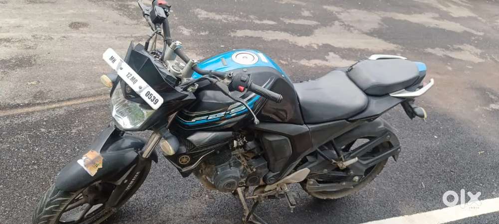 Yamaha FZS BIKE