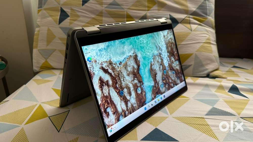 Touchscreen Laptop 2in1 Dell