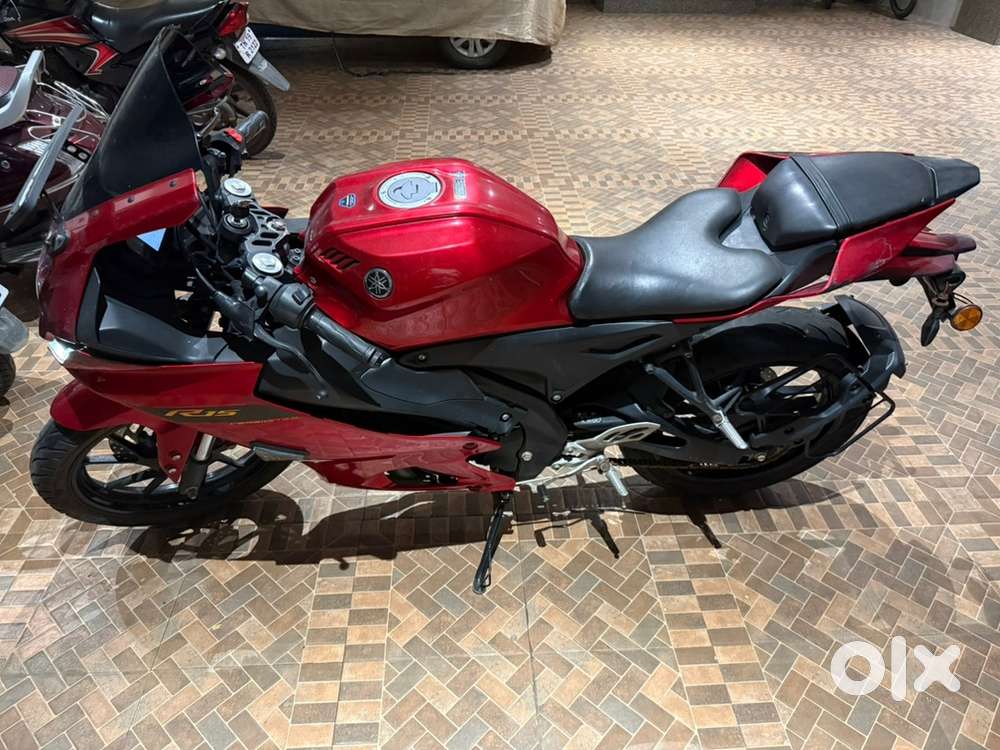 FOR SALE: Red Hot Performance! 2024 Yamaha R15 V4 - Single Owner