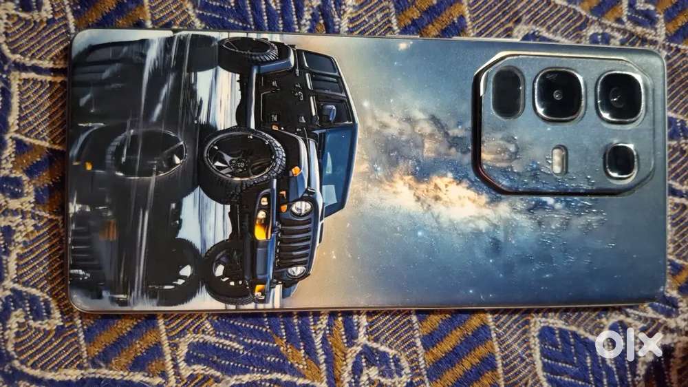 Brand new condition only 2 weeks old  no damage and scratches