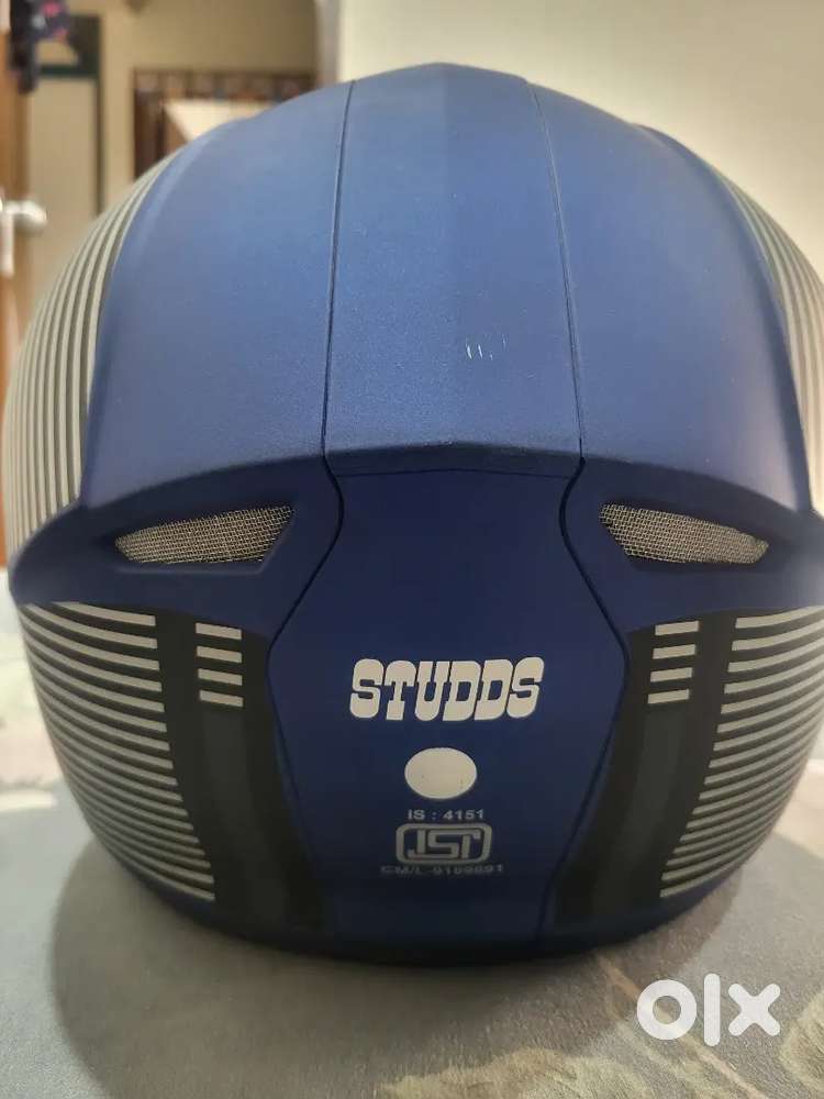 Studds Helmet - Sporty look helmet