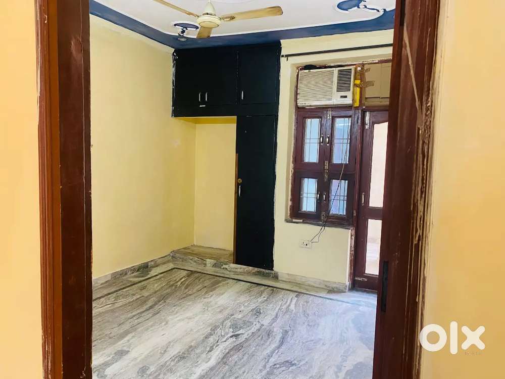 2 bhk flat for rent, mcf sector 91 surya nagar faridabad