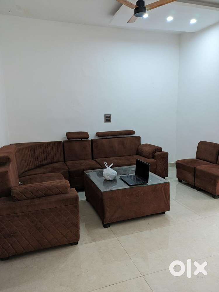 3Bhk Furnished 2nd floor flat in Sunny Enclave