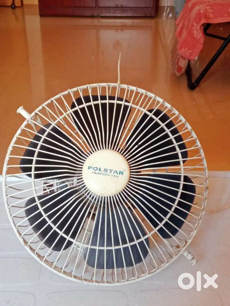 Wall mount fan