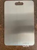 Vegetable peeling pad