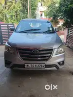 Toyota Innova 2014