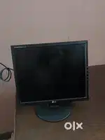 Screen m 1 line hai bss baki sab thik hai