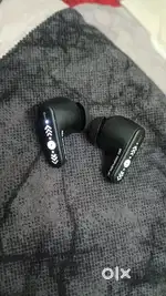 Nu republic cyberstud punk earbuds brand new