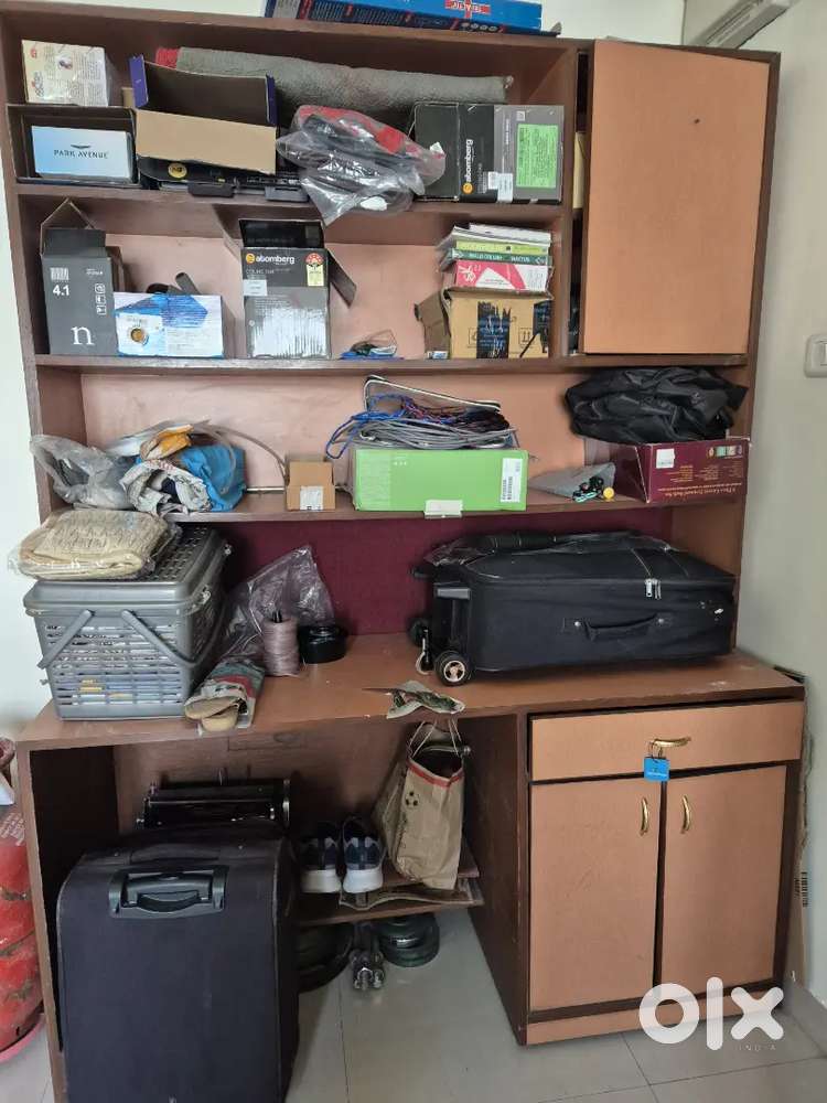 Multifunctional wooded rack