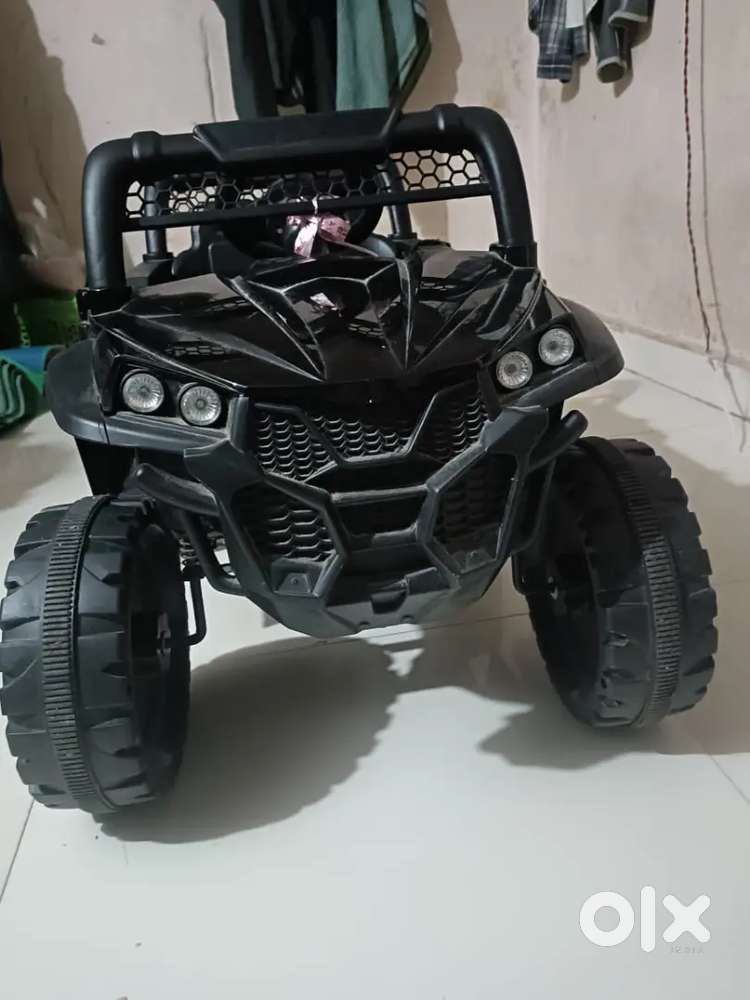 Kids battery car