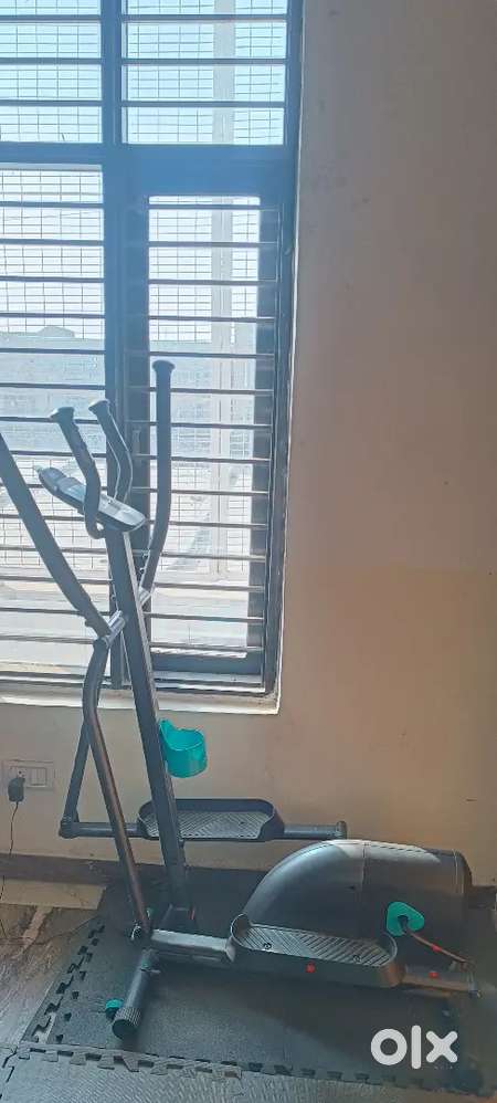 Domyos elliptical 120