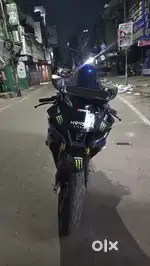 Yamaha R15M ( MONSTER EDITION )