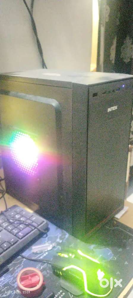 Desktop with mint condition