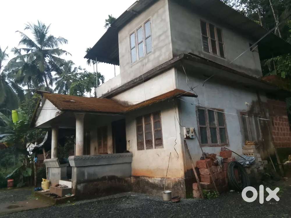 45 സ്ഥലവും വീടും