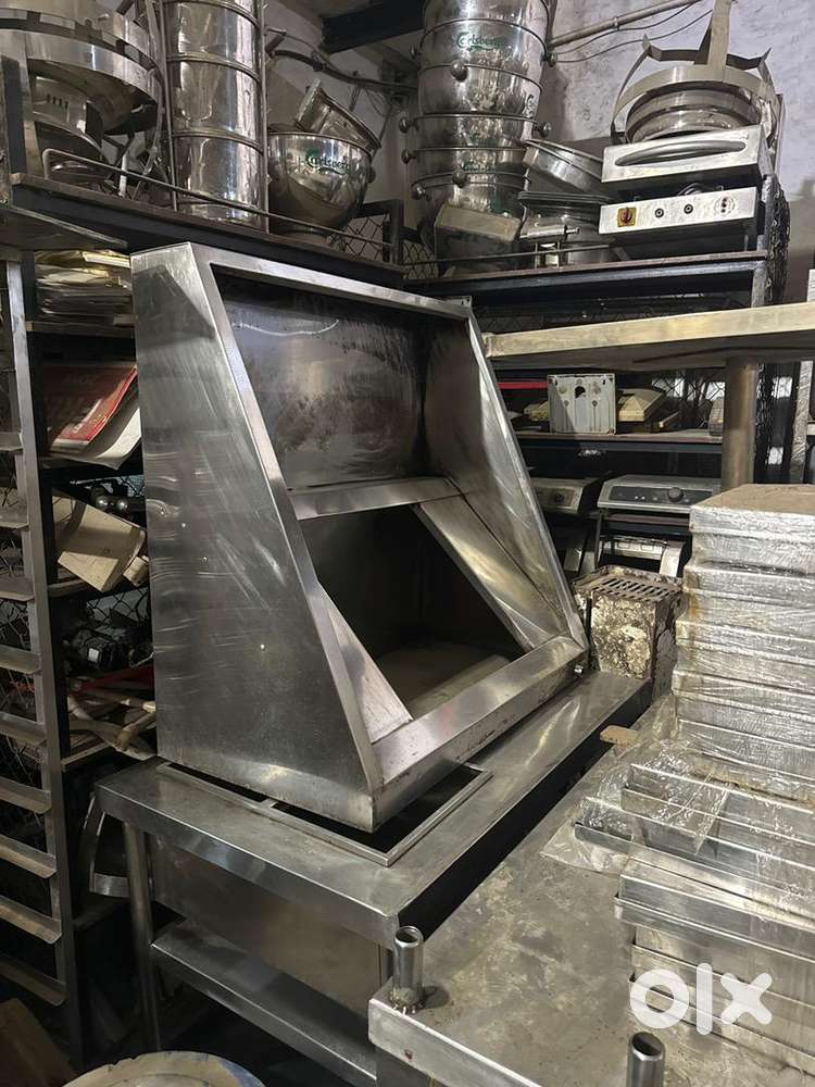 Restaurant equipments