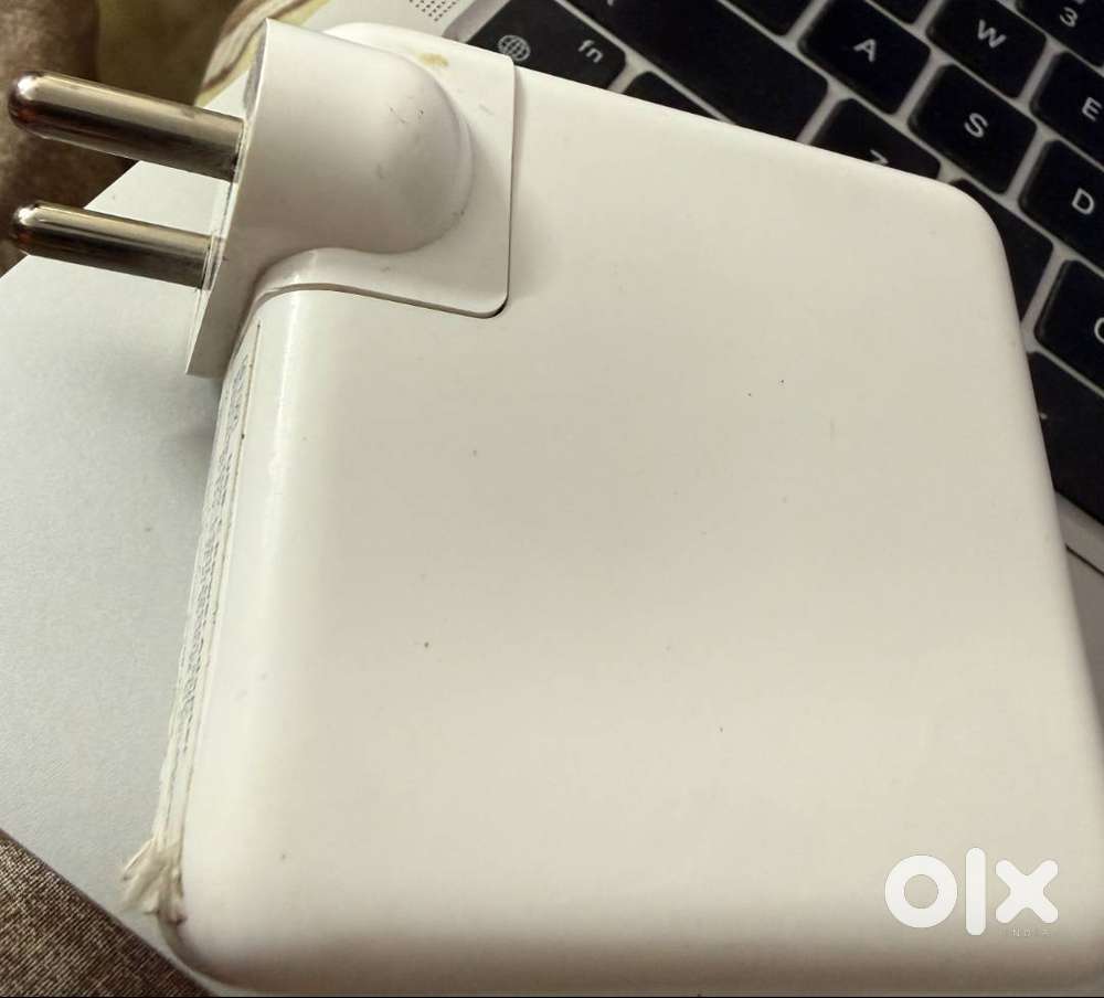 Apple Charger USB C for 1000rs