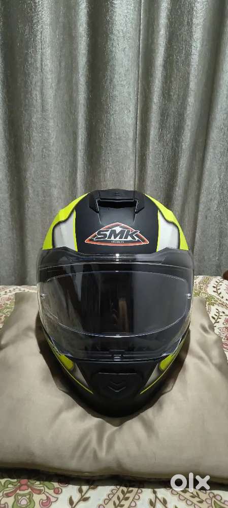 SMK full face dual visor Helmet Size : Small