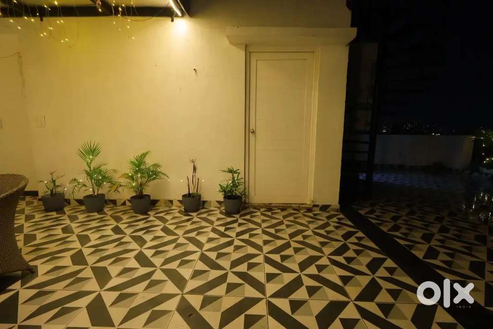Rooftop Restaurant and  kitchen space availabile for lease in Gurgaon