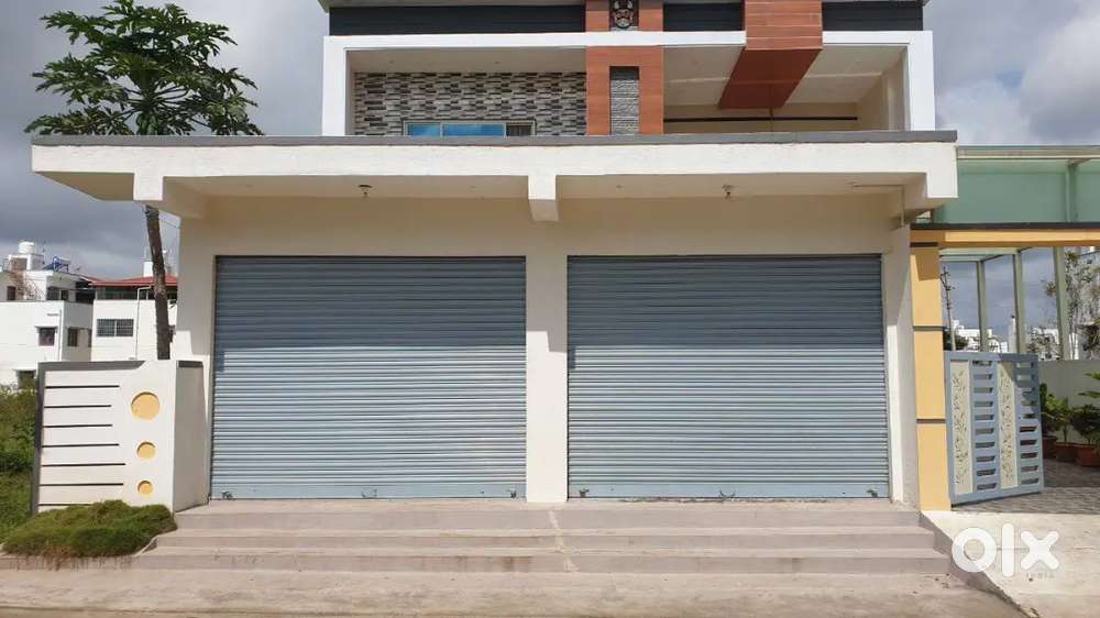 2 New Shops for rent