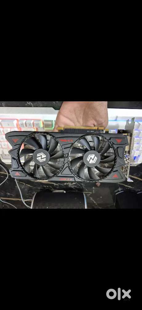 Graphic card and processor