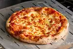 Koi ldka ho pizza burger fries cold coffee acha bnata ho Cart lgwani h