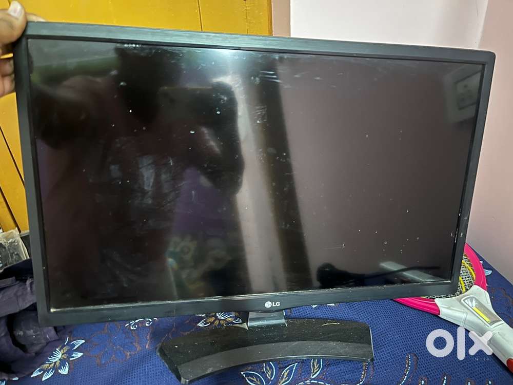 LG TV & Monitor For Sale 24 inches