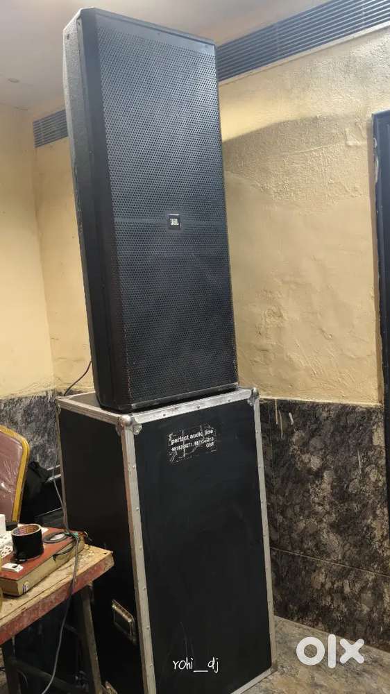 Dj Top 1300 + 1300 watt  speakers