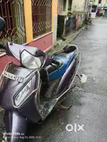 Honda activa good condition sell at throwing price