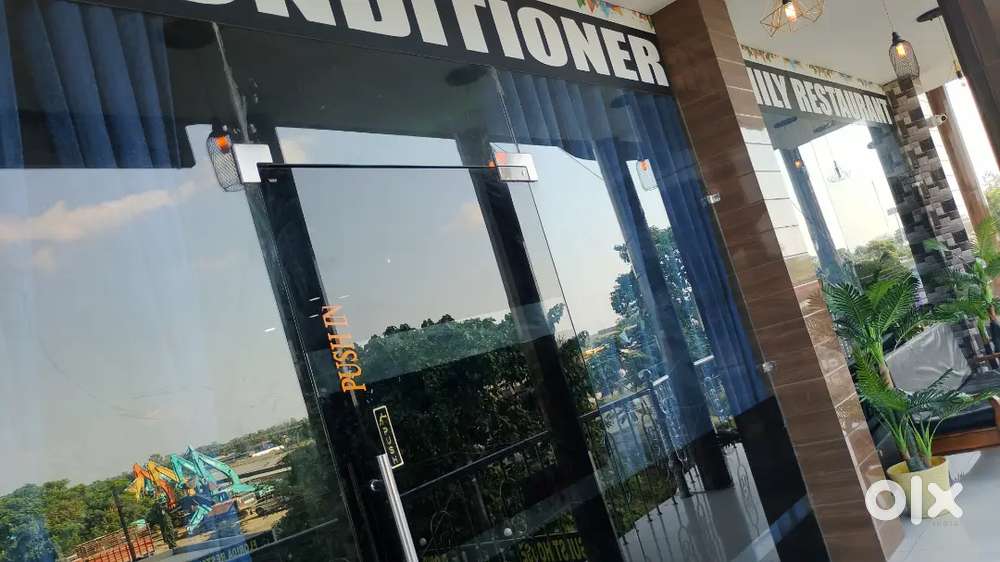 Need a housekeeping boy/girl urgently