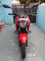 Apache RTR 160 4v