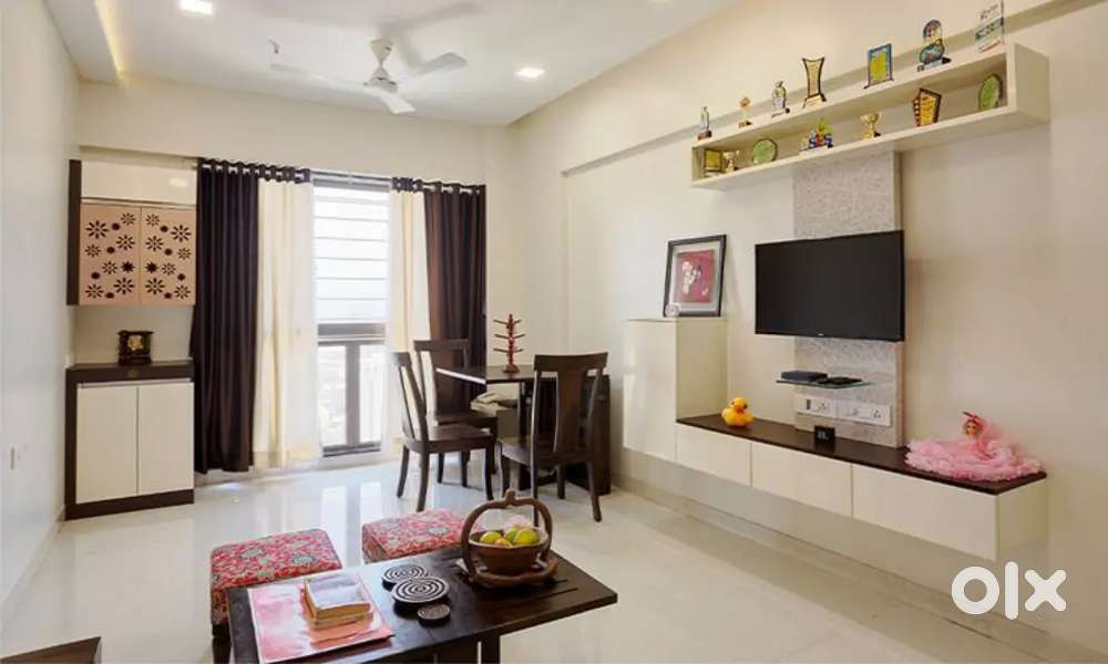 Independent 3bhk and 2bhk flat available in covered campus