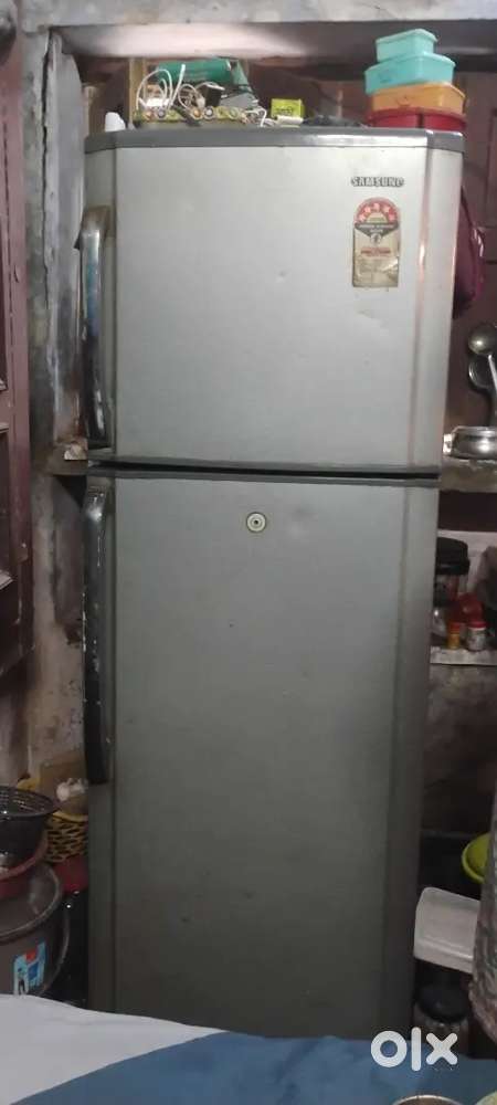 Samsung fridge 280 litre