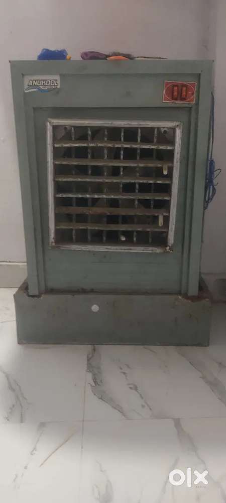A Cooler of teen