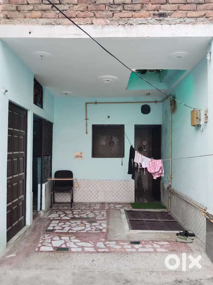 Looking female roommate only 3500.