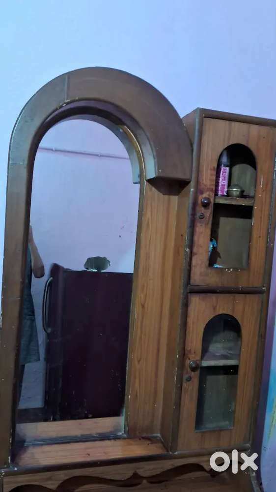 Dressing Table For Sale