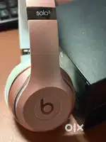Beats  solo 3 headphone with box