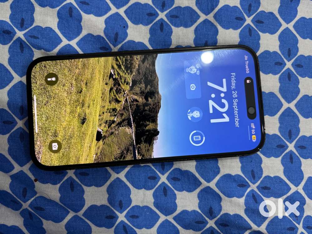 Iphone 14 pro brand new condition no scratch no dent
