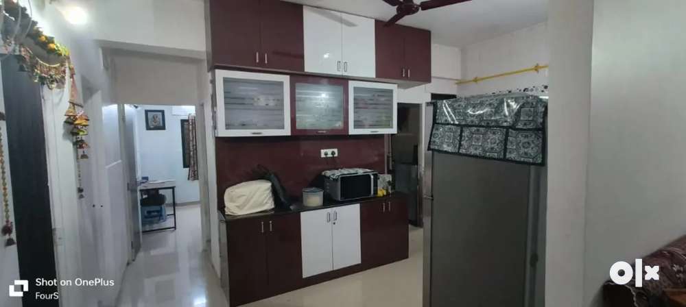 Furnished 3 BHK apartment in a gated society