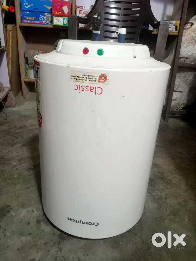 Crompton Storage geyser (25l)