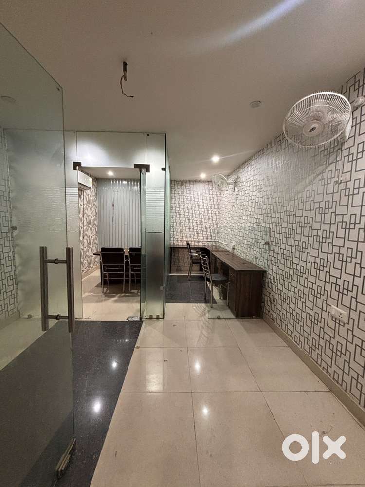 Fully furnished office space available for rent in Gomti nagar