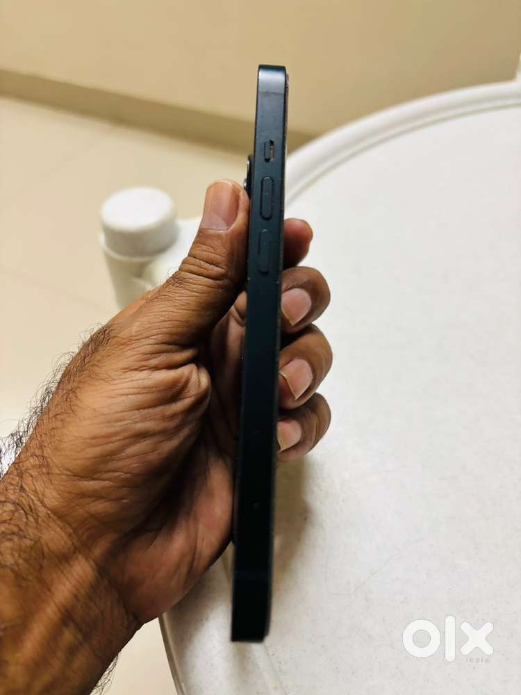 IPhone 13 (128 gb)