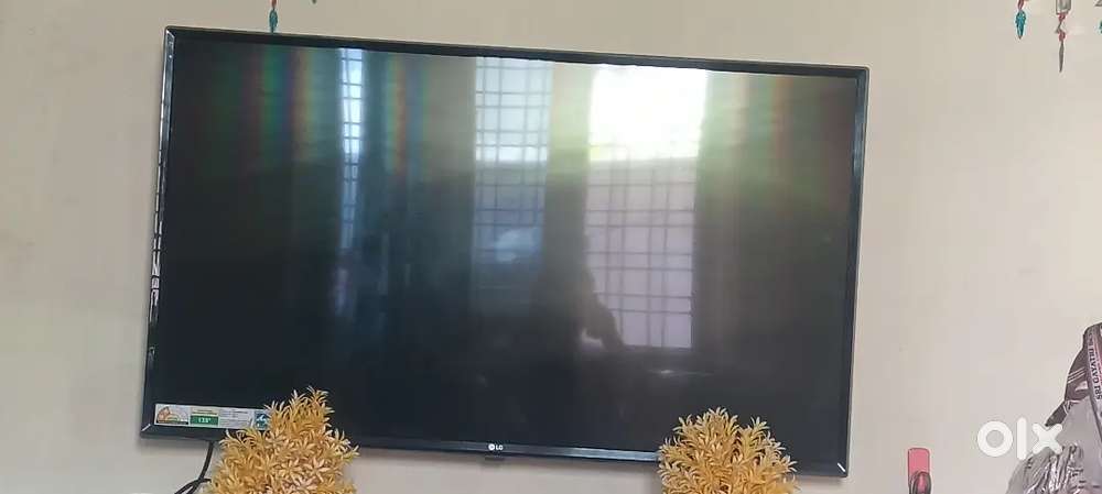 LG 43 inches 4k