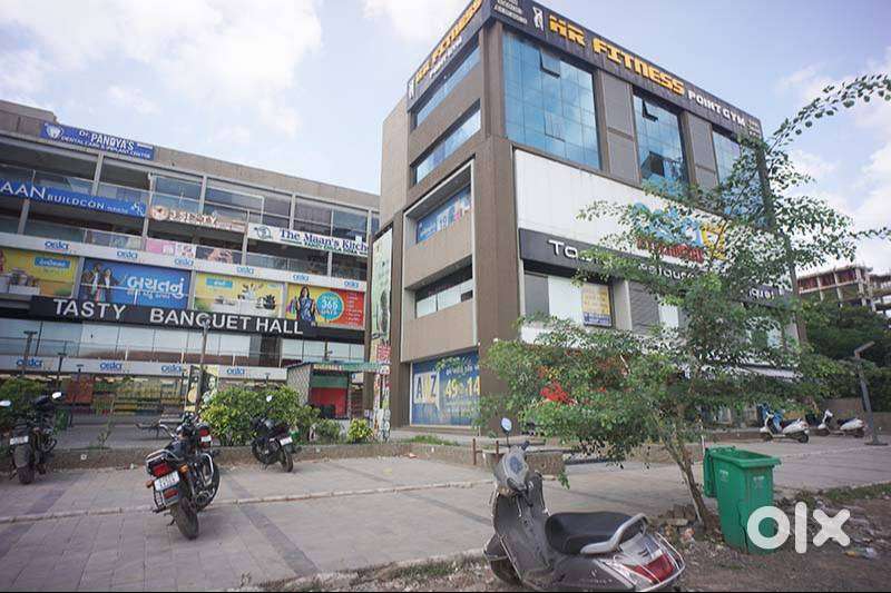 Vivan Business Hub Shop For Rent in Vatva