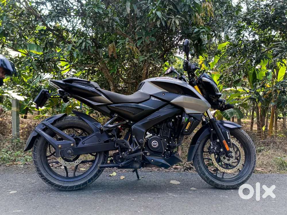 Pulsar NS 200  2022  Excellent Condition